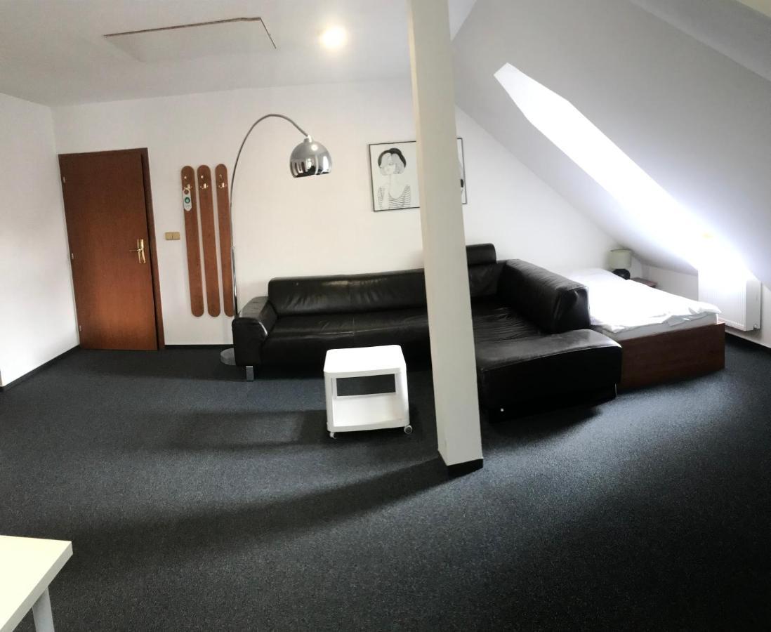 Rakovník Rozmaryn Rooms & Apartments المظهر الخارجي الصورة