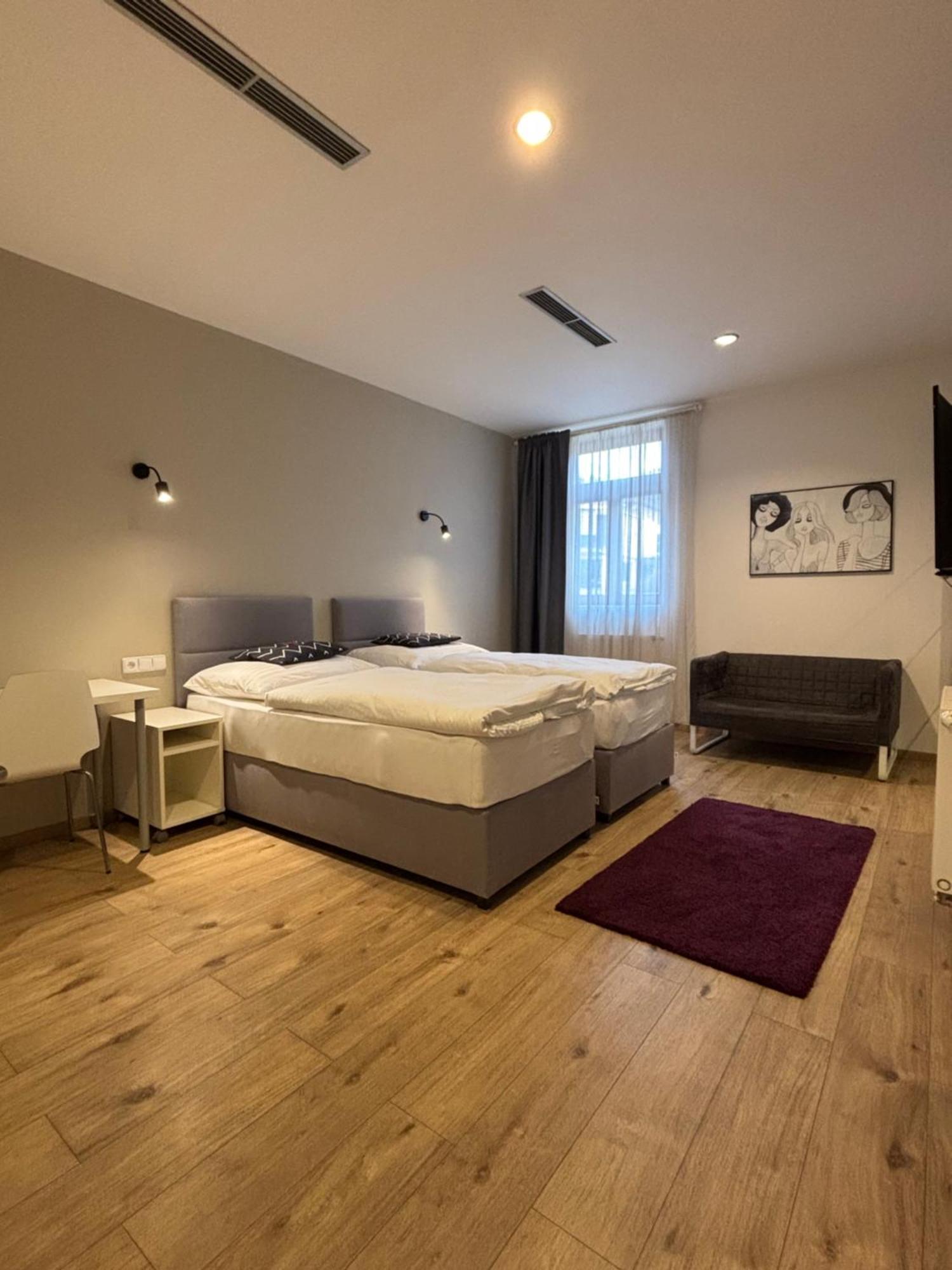Rakovník Rozmaryn Rooms & Apartments المظهر الخارجي الصورة