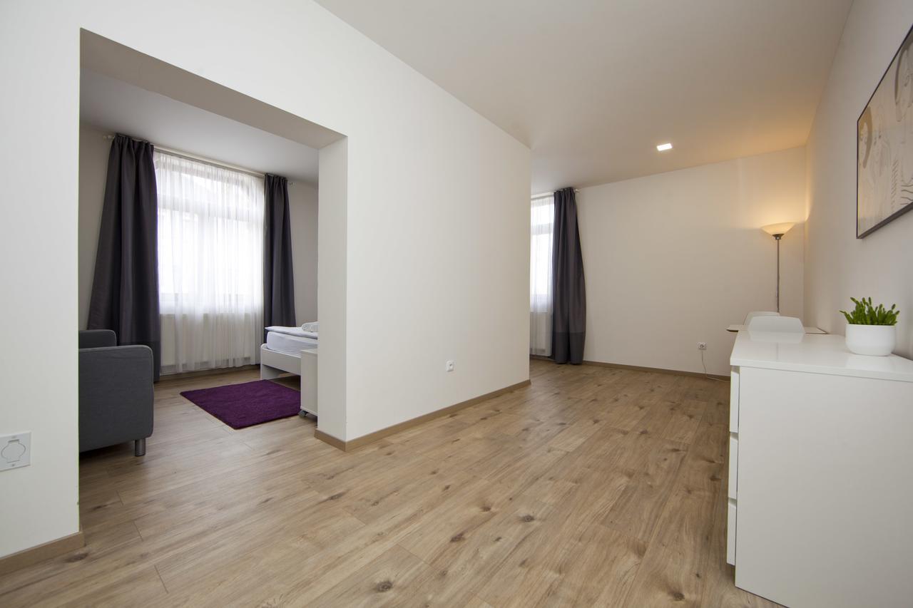 Rakovník Rozmaryn Rooms & Apartments المظهر الخارجي الصورة