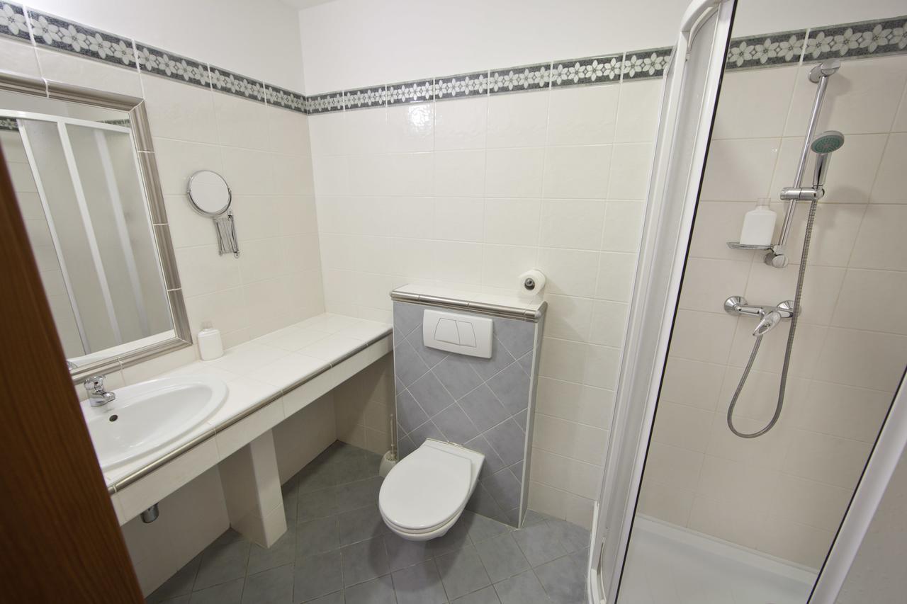 Rakovník Rozmaryn Rooms & Apartments المظهر الخارجي الصورة